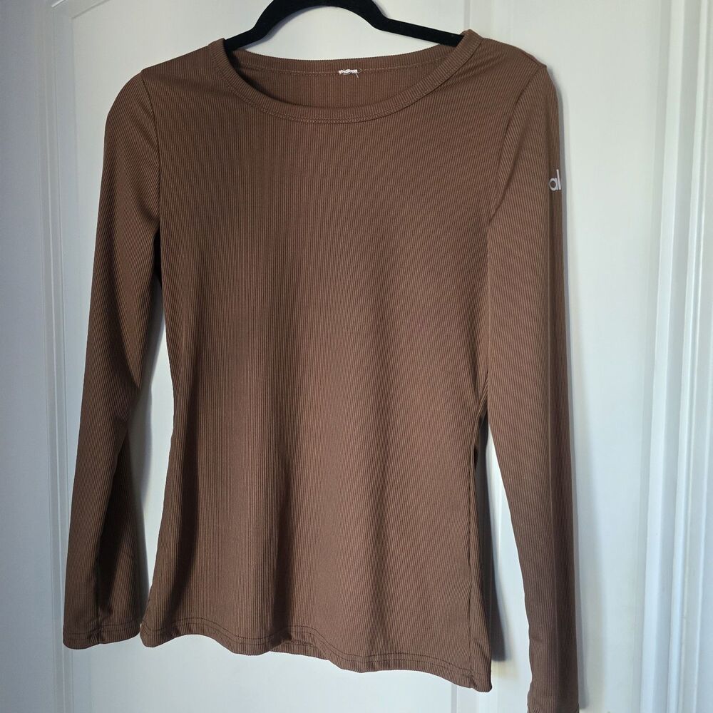 Alo Yoga Womens Brown  Long Sleeves Ribbed Round Neck Size Small
